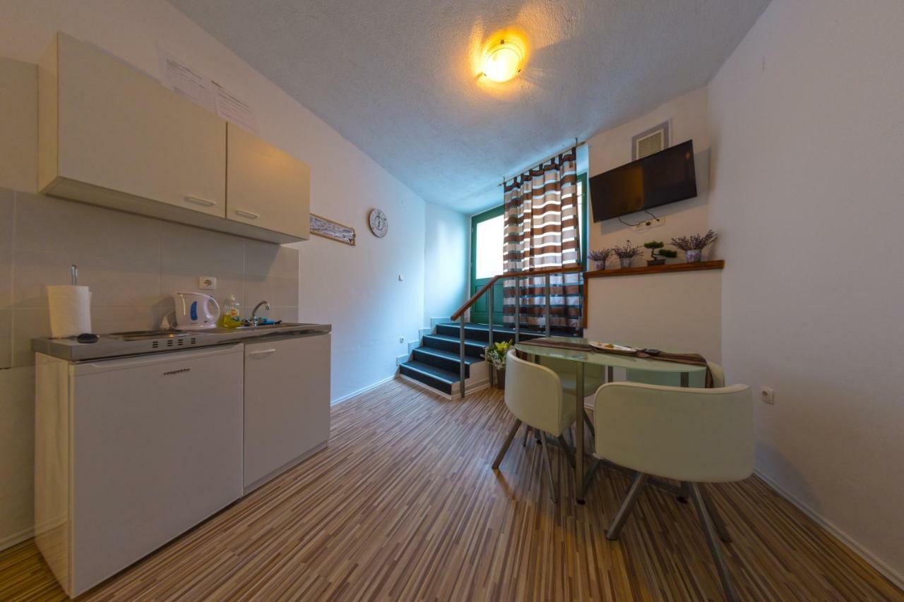 Apartment Nino Skradin Exterior foto