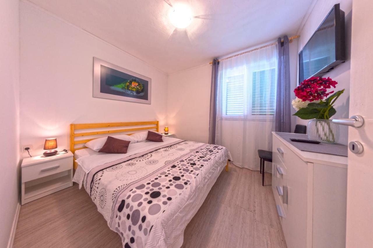 Apartment Nino Skradin Exterior foto